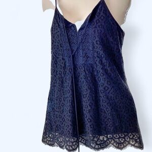 Romeo + Juliet Navy Lace Sleeveless Top S Designer